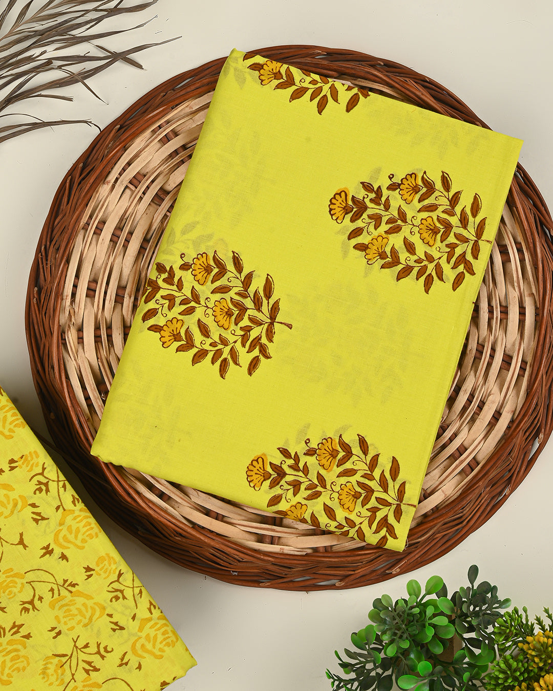 Exclusive Sanganeri Printed Cotton Suit Top And Bottom Set BSTB72