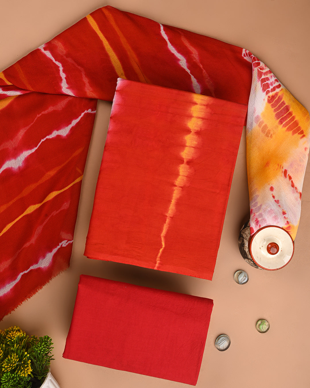 New Hand Printed Cotton Suit With Chiffon Dupatta (CFCOTCH27)