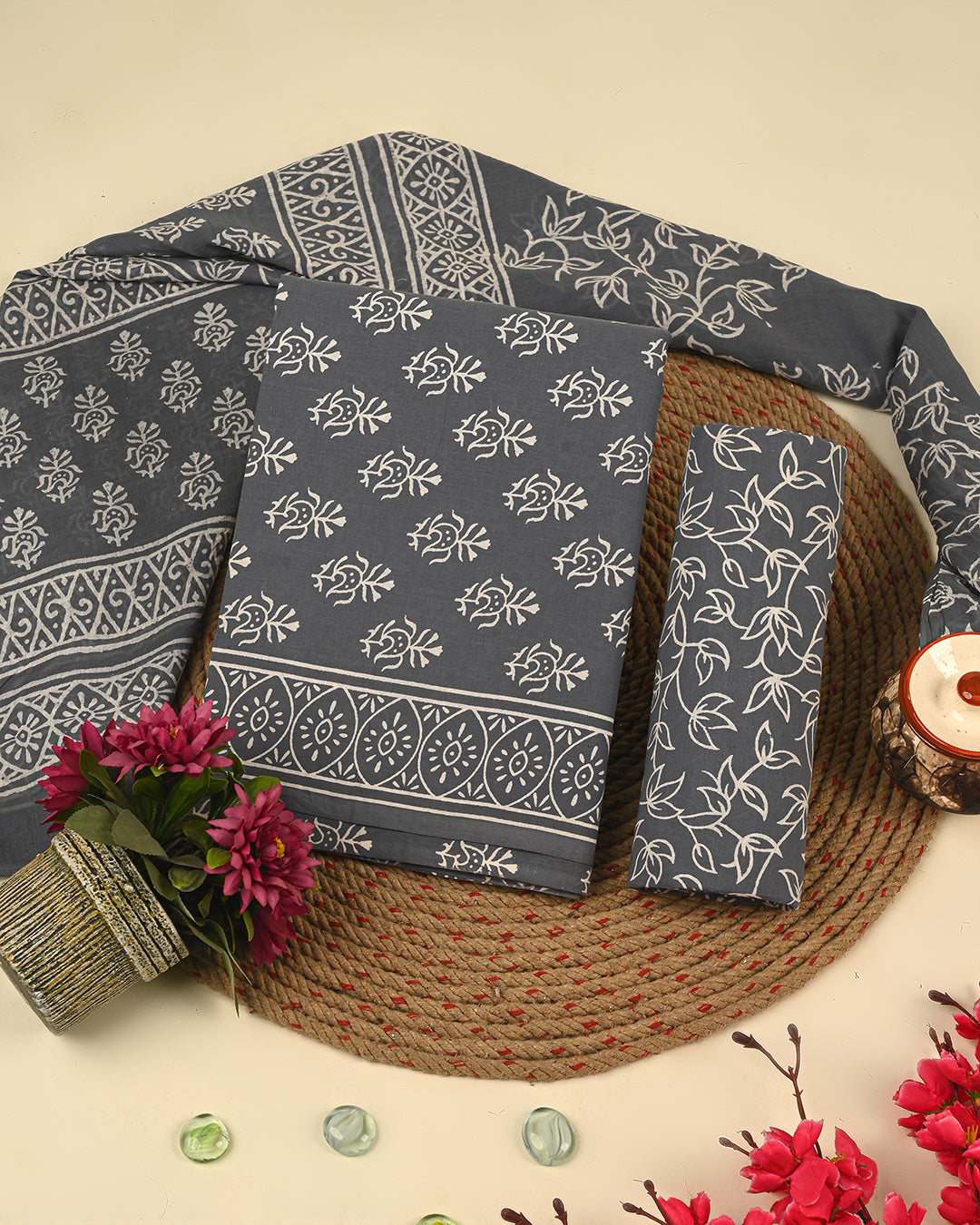 New Discharge Print Cotton Suit Sets With Cotton Dupatta CFCOTMU08