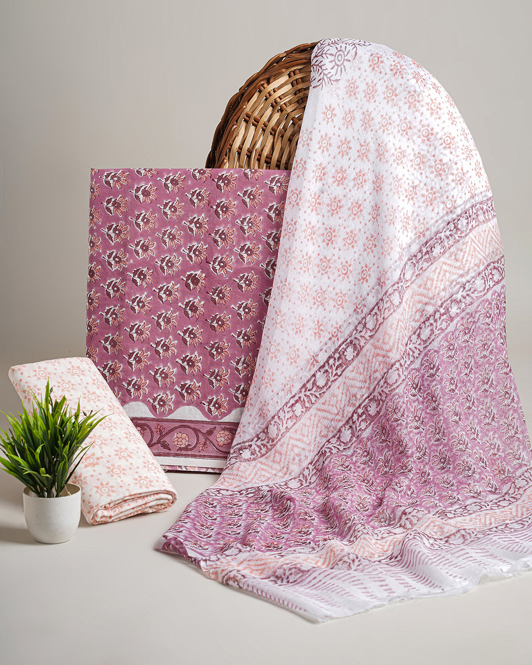 New Jaal Print Sanganeri Rapid Printed Cotton Suit With Chiffon Dupatta CFCOTCH15