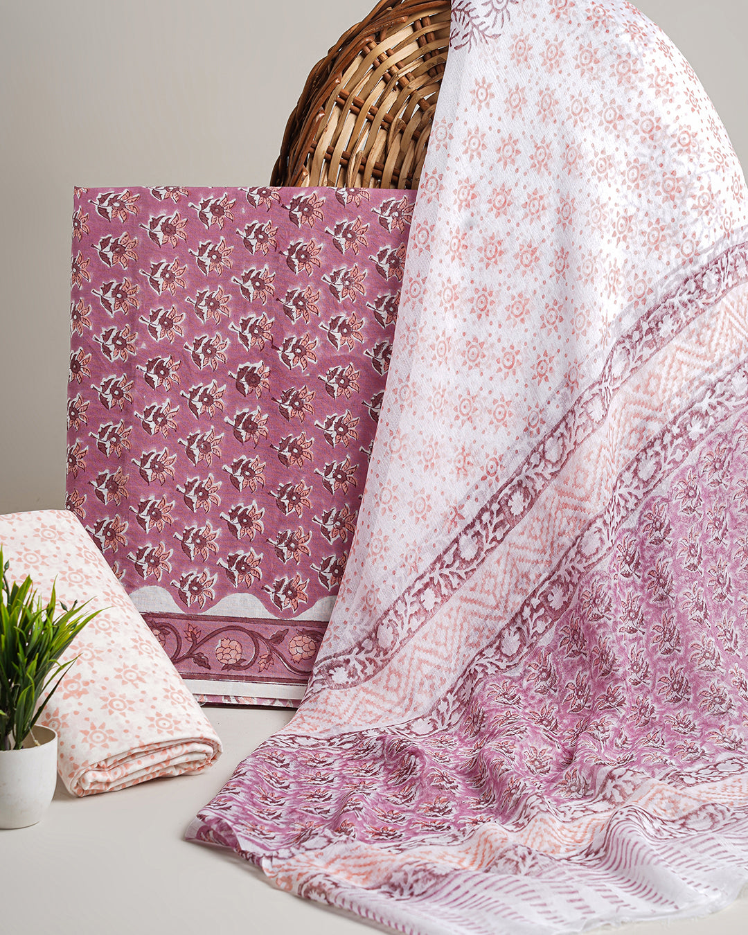 New Jaal Print Sanganeri Rapid Printed Cotton Suit With Chiffon Dupatta CFCOTCH15