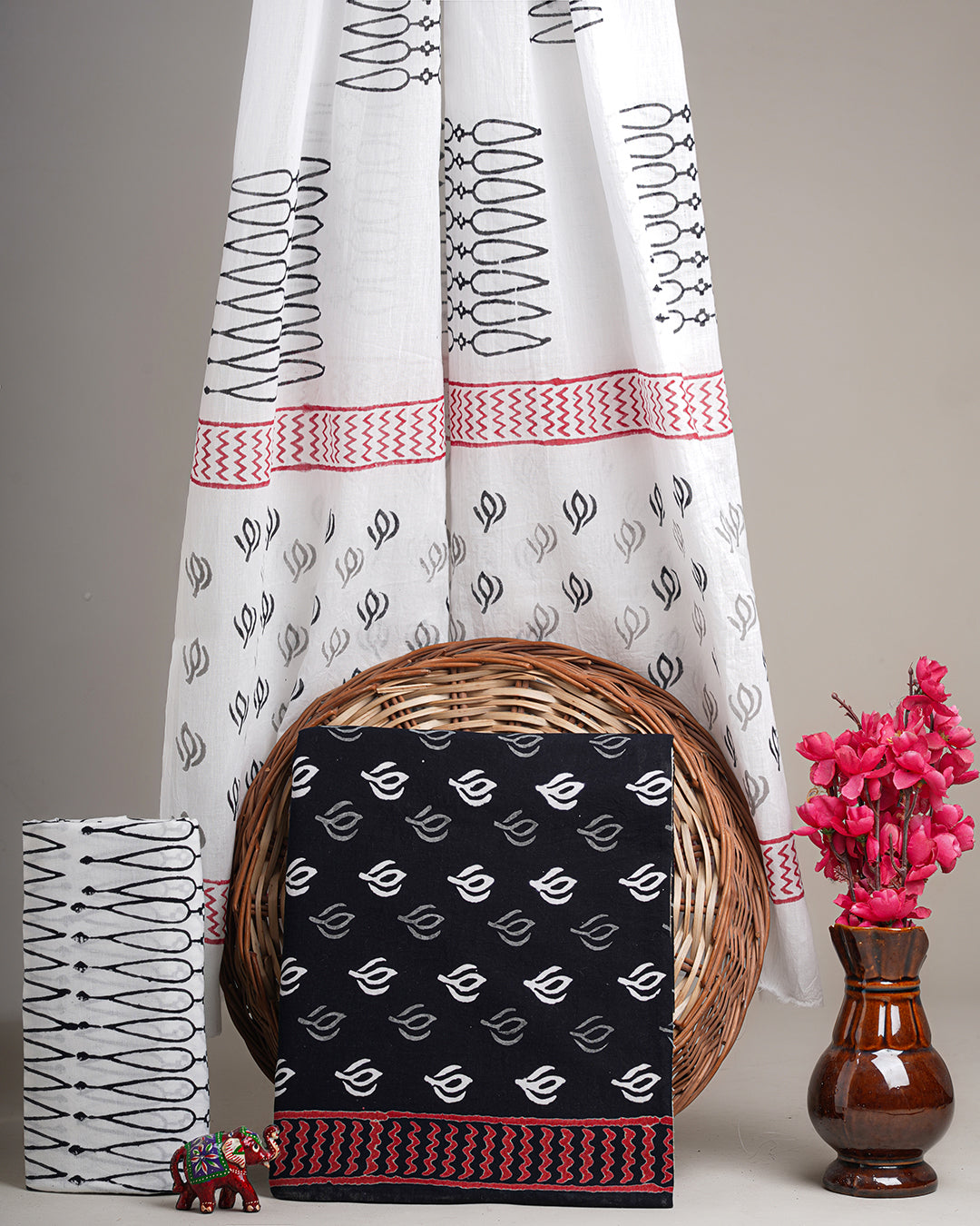Black And White Print Cotton Suit Sets With Cotton Dupatta CFCOTMU33