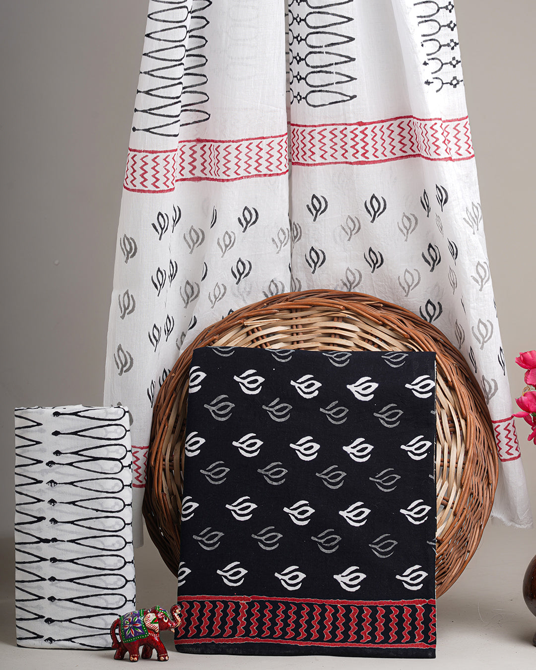 Black And White Print Cotton Suit Sets With Cotton Dupatta CFCOTMU33