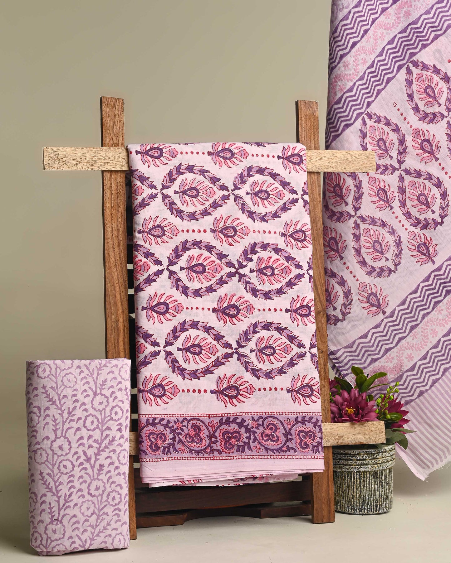 Trendy Pink Hand Block Printed Cotton Suit With Cotton Dupatta (BSCOTMU11)