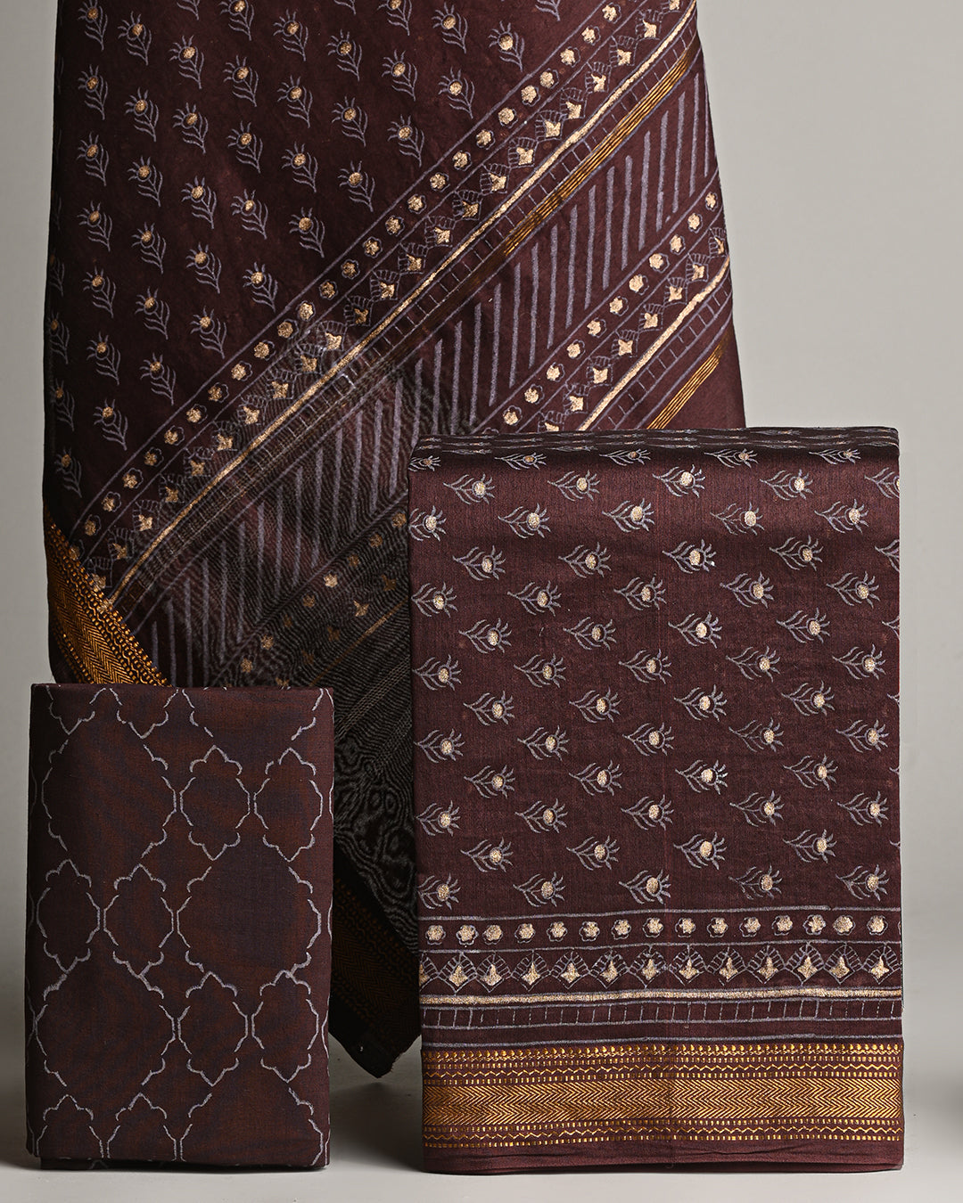 New Exclusive Gold And Khadi Print Maheshwari Silk Suit (BSMAHMA19)