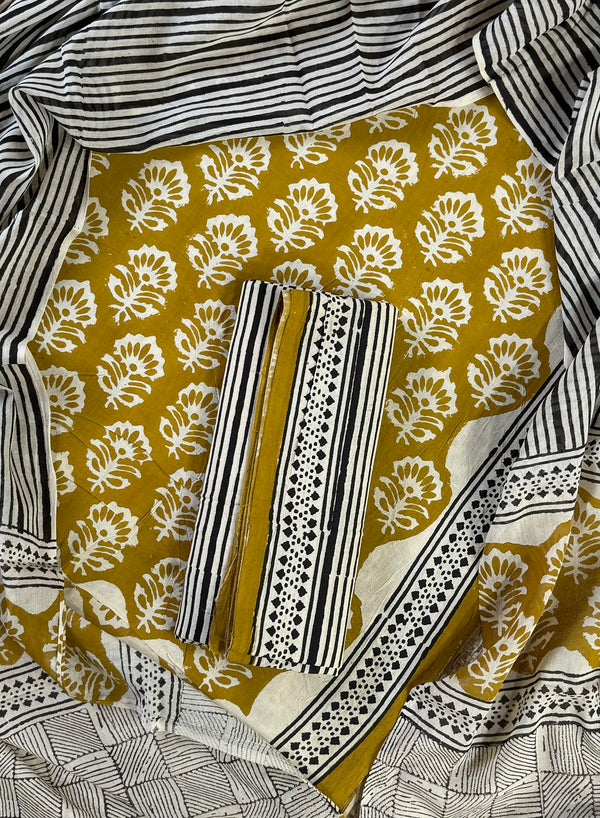 Yellow Floral Print Cotton Suit Sets With Cotton Dupatta CFCOTMU69